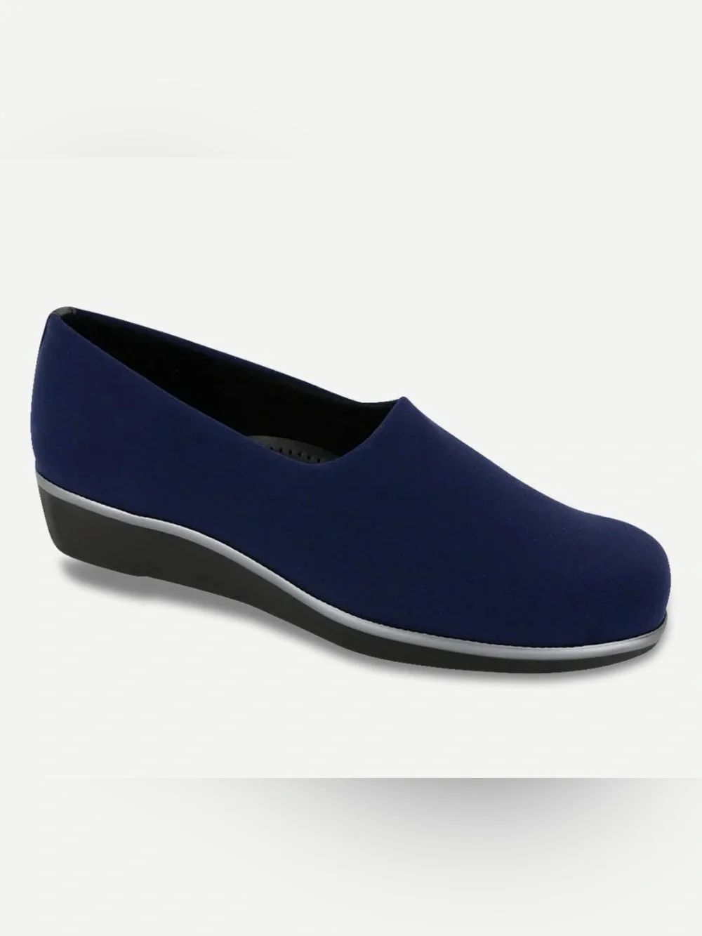 New SAS Bliss - Slip On Wedge size 6.5